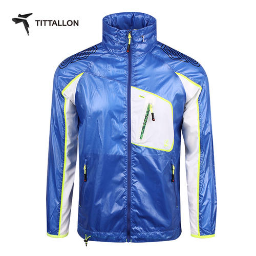 TITTALLON体拓滑雪服：满足消费者对专业和时尚的需求